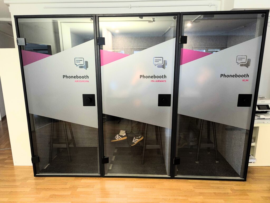 Smart management of phone booths: lastminute.com chooses myROOMZ