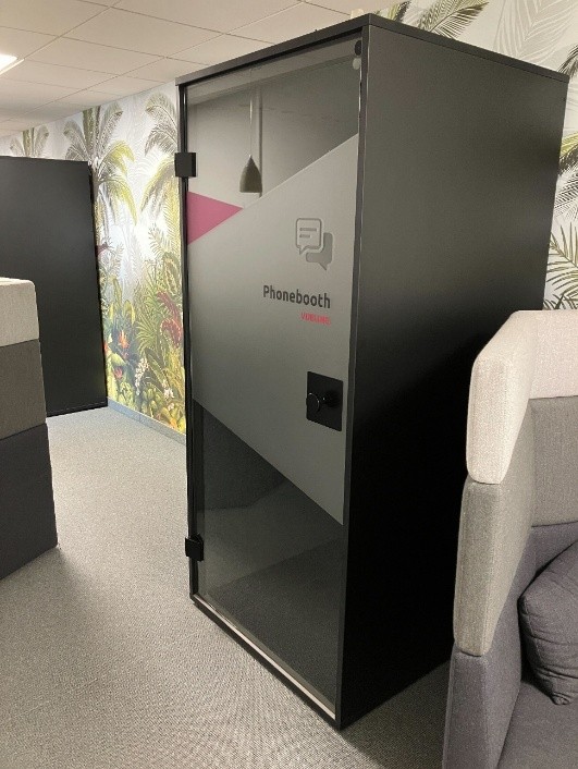 lastminute ROOMZ phone booth management